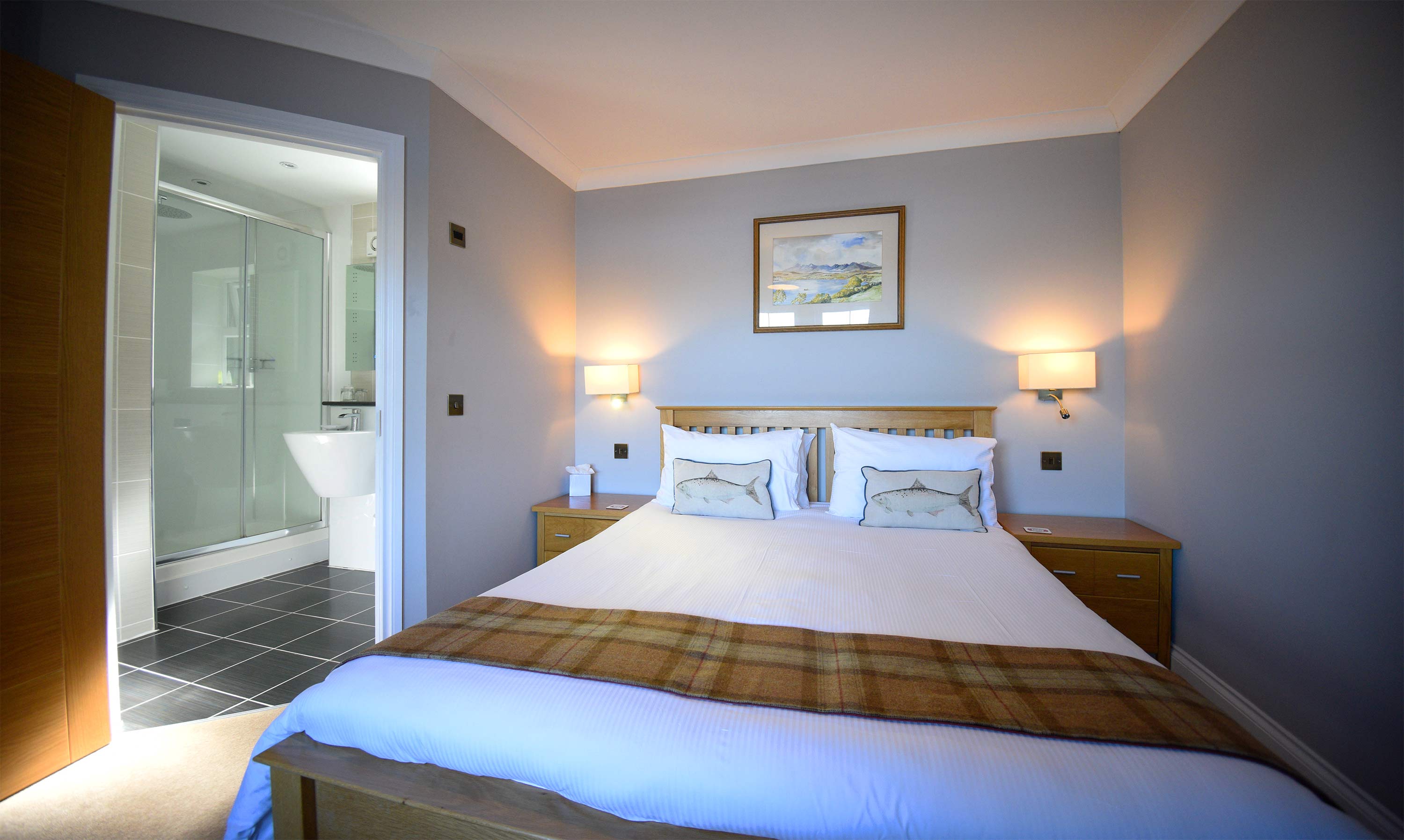 Our Bed and Breakfast Accommodation near Portree contains King Size Double Bedrooms with En Suite Shower Rooms