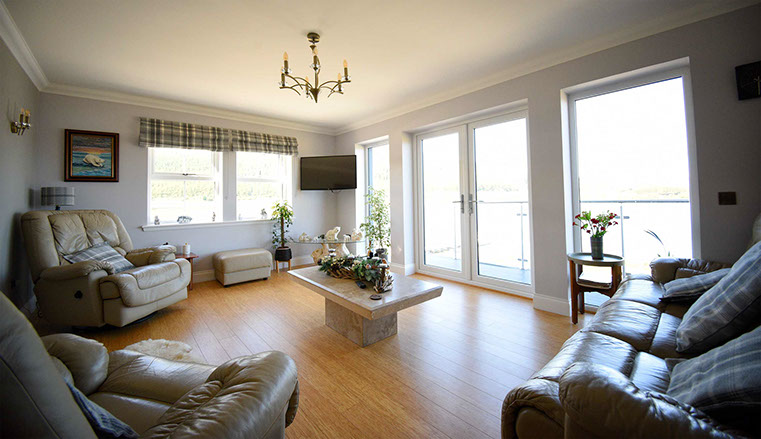 Open Plan Living Room with Sea Views at Heatherfield House Bed and Breakfast