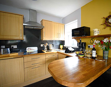 Self Catering Accommodation near Portree with Modern Kitchen with Oven Hob Microwave and Dish Washer